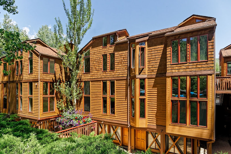 Frias Properties of Aspen Snowmass - Vacation home rental agency in Aspen