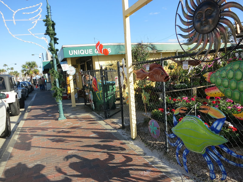 G A Dolly's Gift Shop