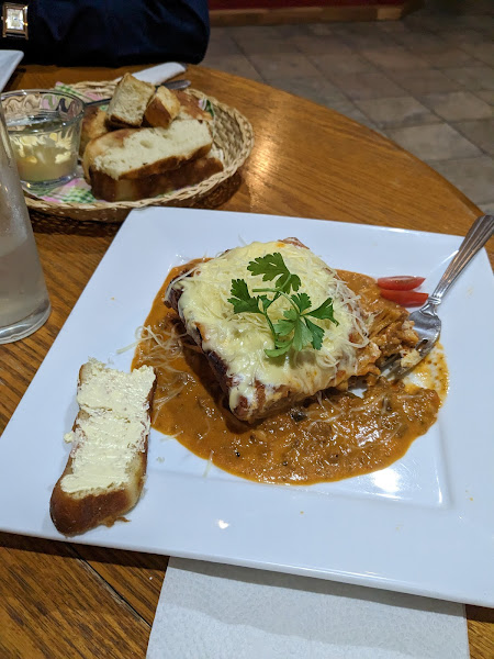 Pomodoro Restaurant - Italian restaurant in villa #206