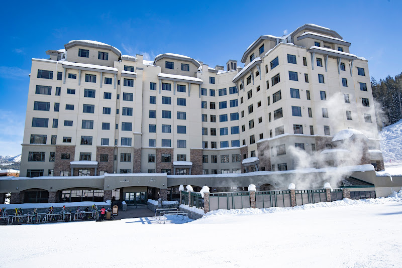 The Summit Hotel