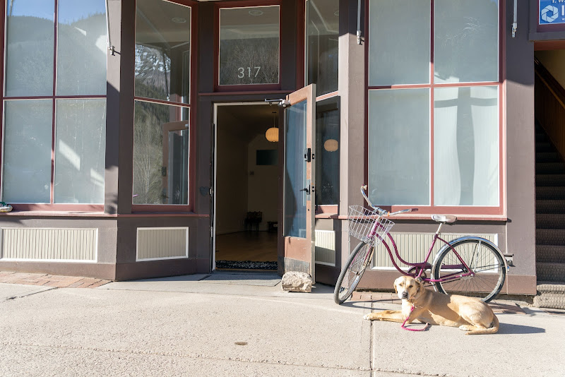 Practice - Yoga instructor in Telluride