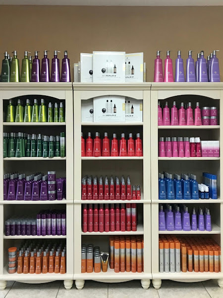 Brava Hair Studio & Boutique