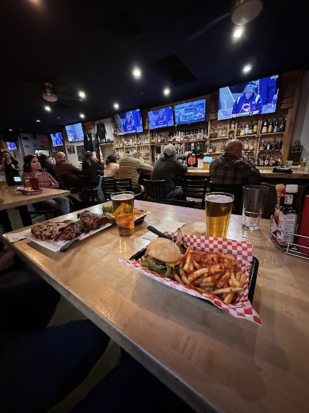 Liberty Sports Bar and Grill - American restaurant in Mammoth Lakes