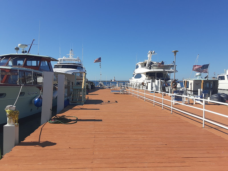 East Dock LLC - Marina in Mackinac Island