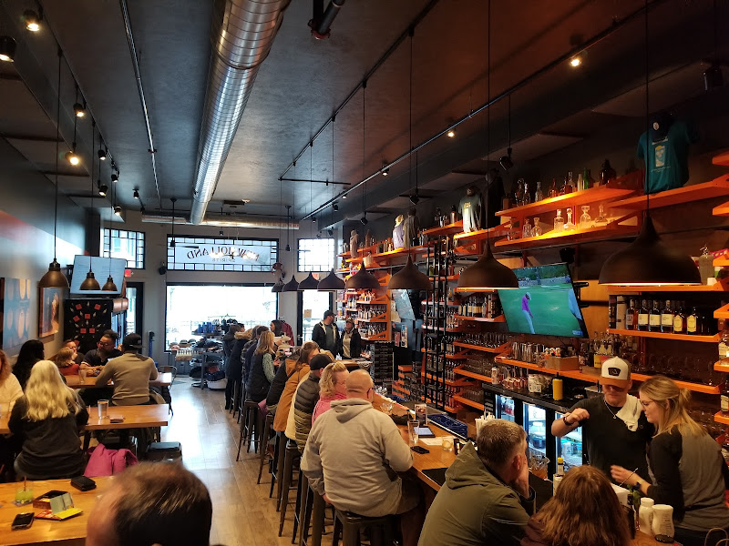 New Holland Distilling - South Haven Tasting Room - Bar in South Haven