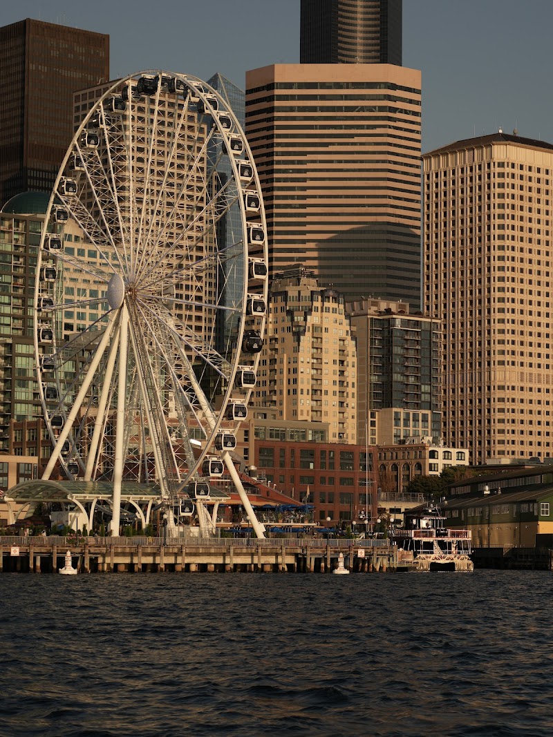 Sailing Seattle photo