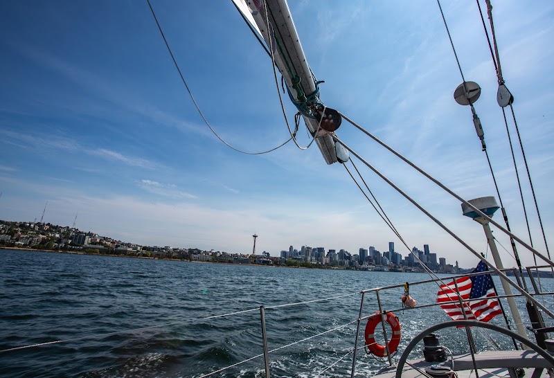 Sailing Seattle photo