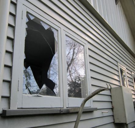 Darren's Glass Service - Window cleaning service in Sturgeon Bay