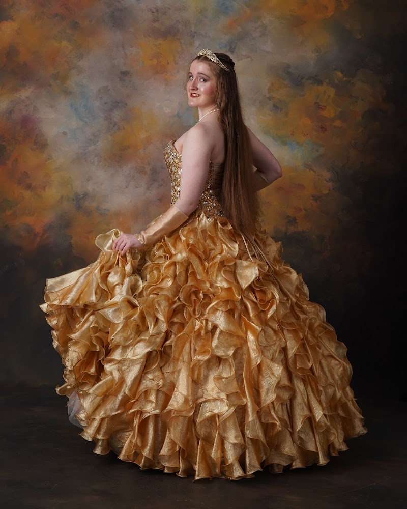 Enrique Munoz Studio photo