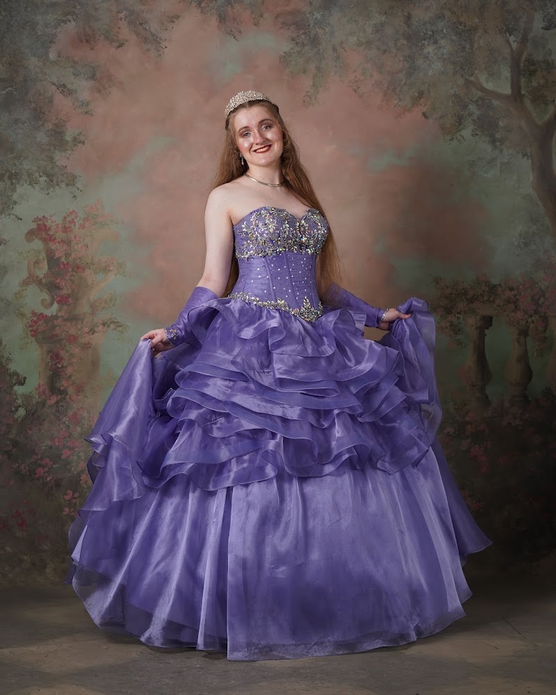 Enrique Munoz Studio photo