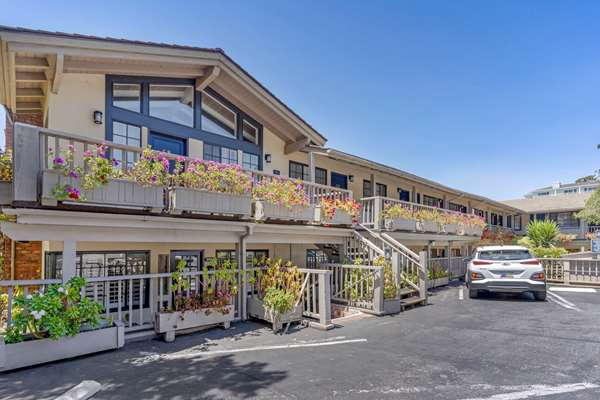 Comfort Inn Carmel By the Sea - Hotel in 58 Torres St