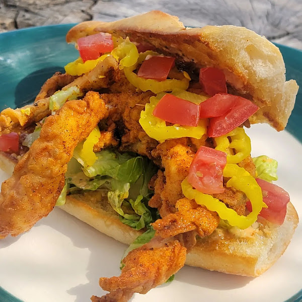 Po' Brothers - Seafood restaurant in Colorado Springs