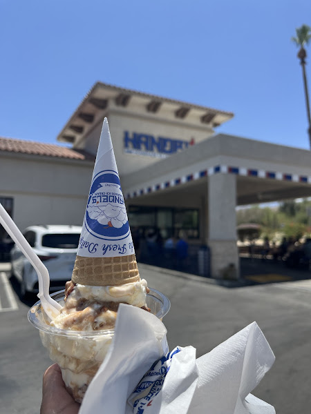 Handels Homemade Ice Cream-Palm Desert - Ice cream shop in Palm Desert