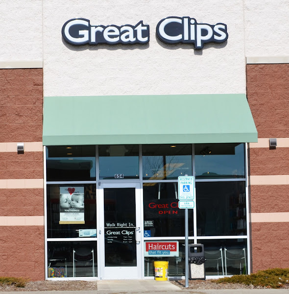 Great Clips - Hair salon in Lake Geneva