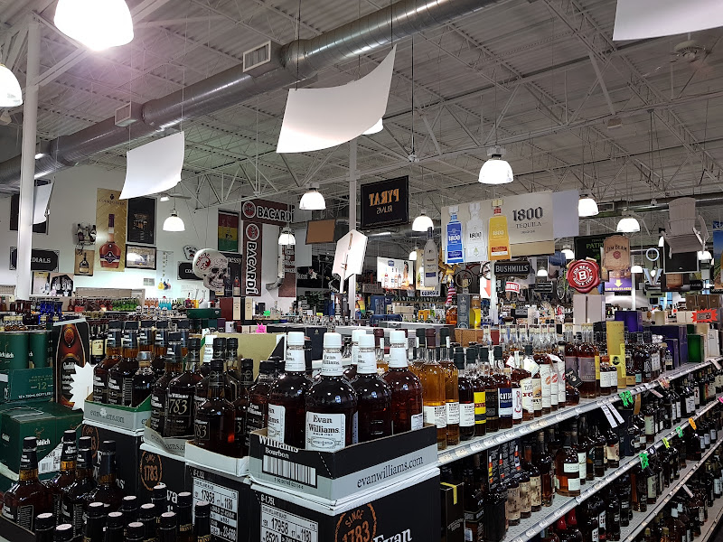 Camp Creek World Of Beverages - Liquor store in Atlanta