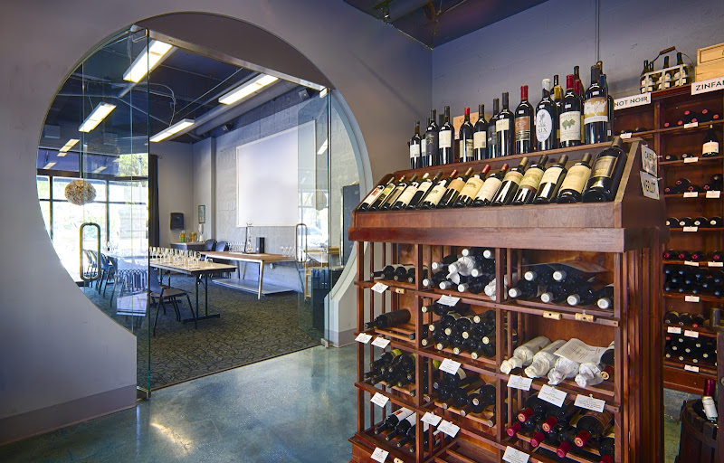 Virginia Philip Wine Spirits & Academy - Wine store in Palm Beach