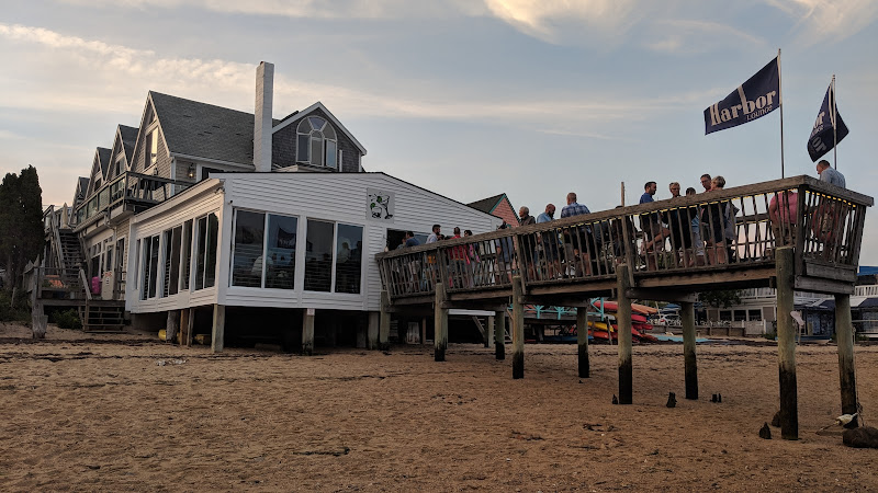 Harbor Lounge - Cocktail bar in Provincetown