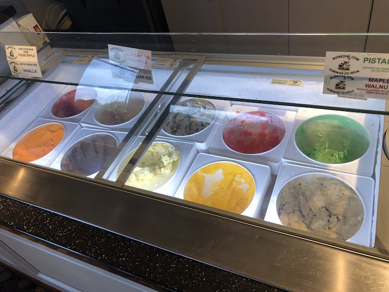Uncle Andy's Ice Cream Parlor - Ice cream shop in St Pete Beach