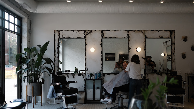 Blind Barber - Barber shop in Chicago