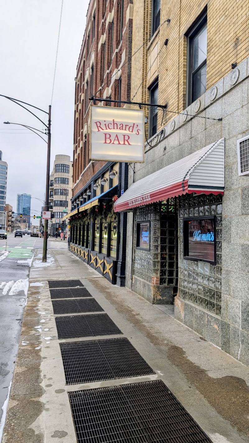 Richard's Bar - Bar in Chicago