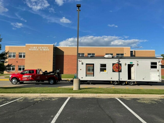 Larry's Towing - Towing service in Lake Geneva