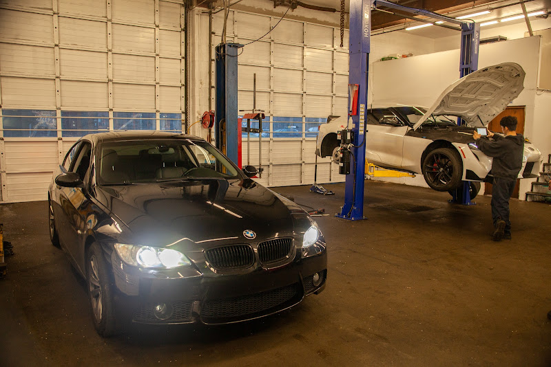 Bay's Auto Repair & Collision Services