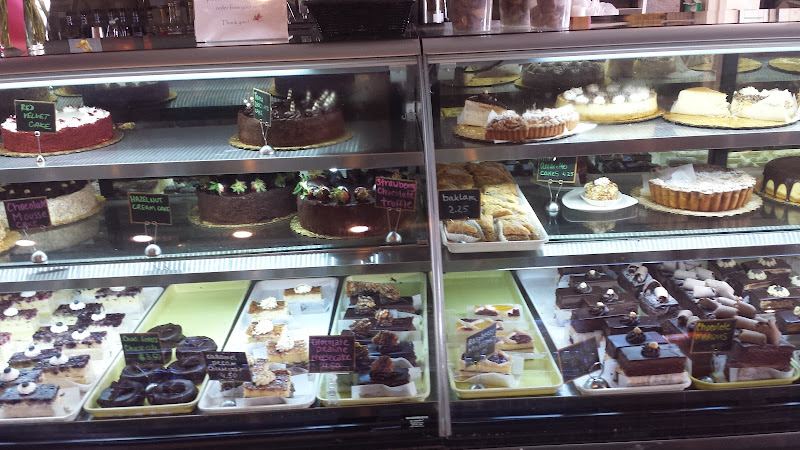 Baker's Pride Bakery