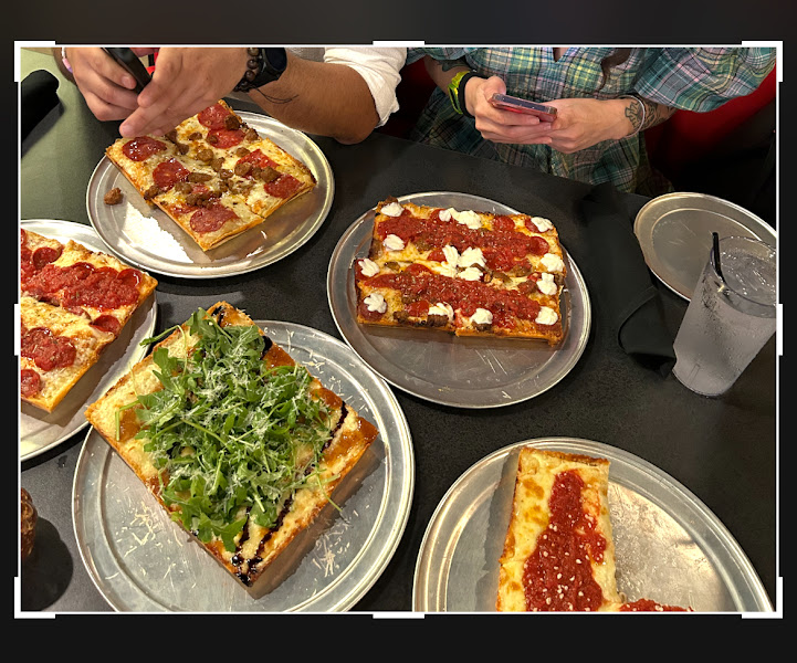 Via 313 Pizza - Pizza restaurant in Houston