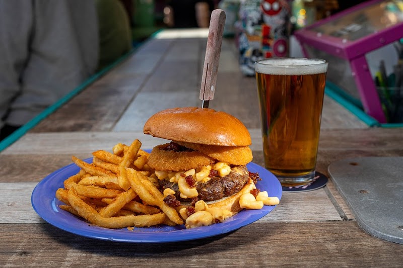 Fudpucker's Beachside Bar & Grill photo