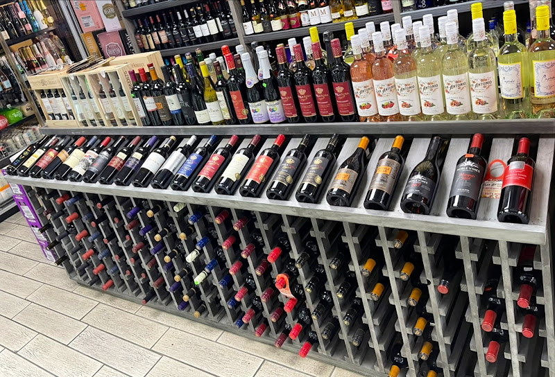 Ramon Liquor - Liquor store in Palm Springs