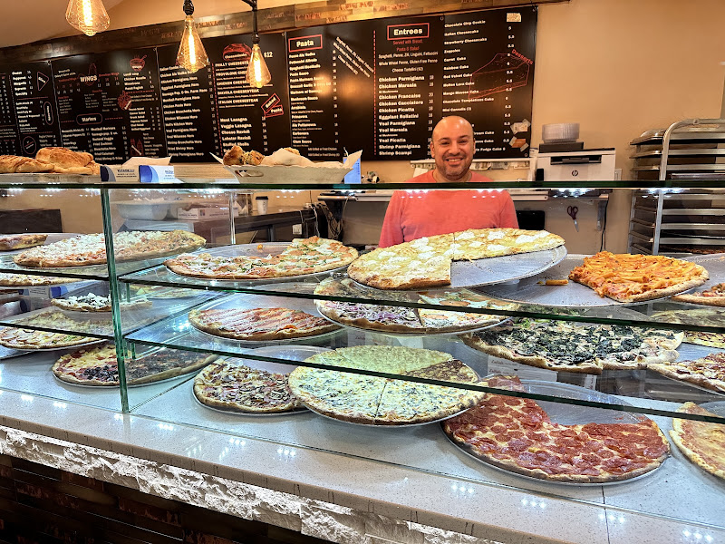 LaVista Pizza (2nd Ave) - Pizza restaurant in New York