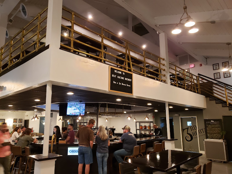 Beat Culture Brewery & Kitchen