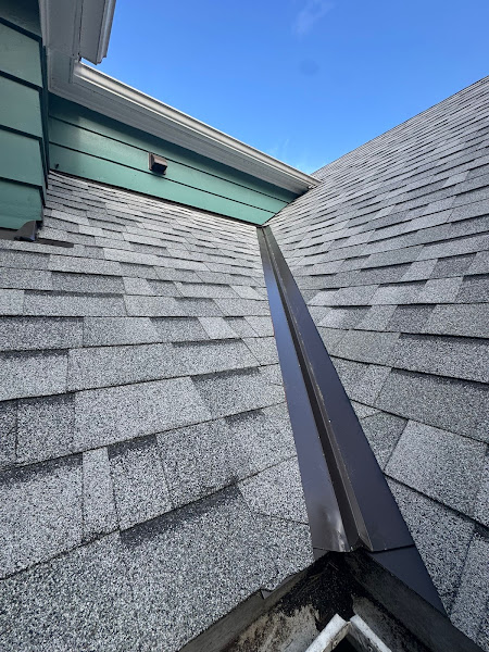 Pacific Roofing Company Seattle - Roofing contractor in Seattle