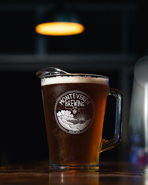 La Fortuna Taproom