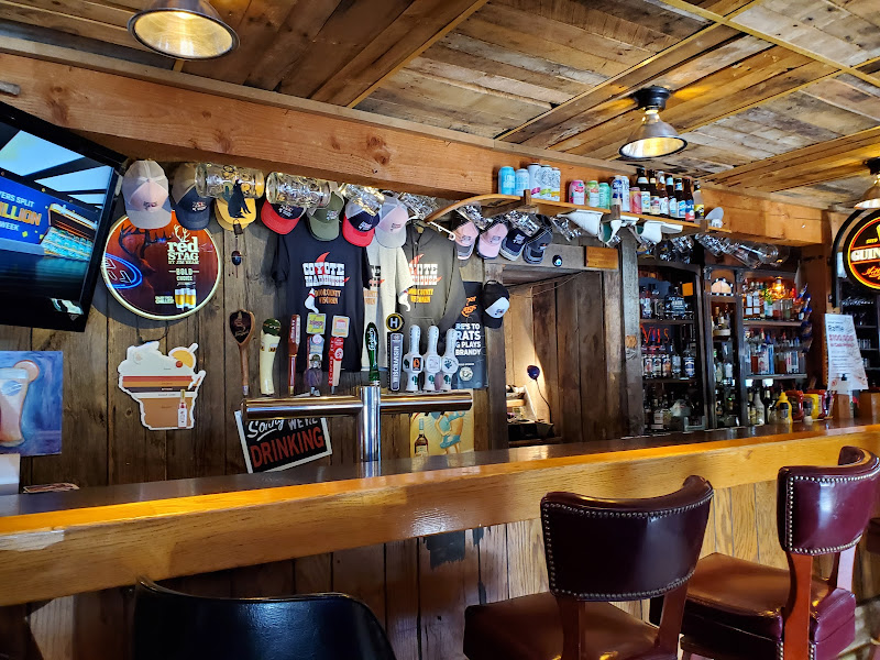 Coyote Roadhouse - Restaurant in Baileys Harbor