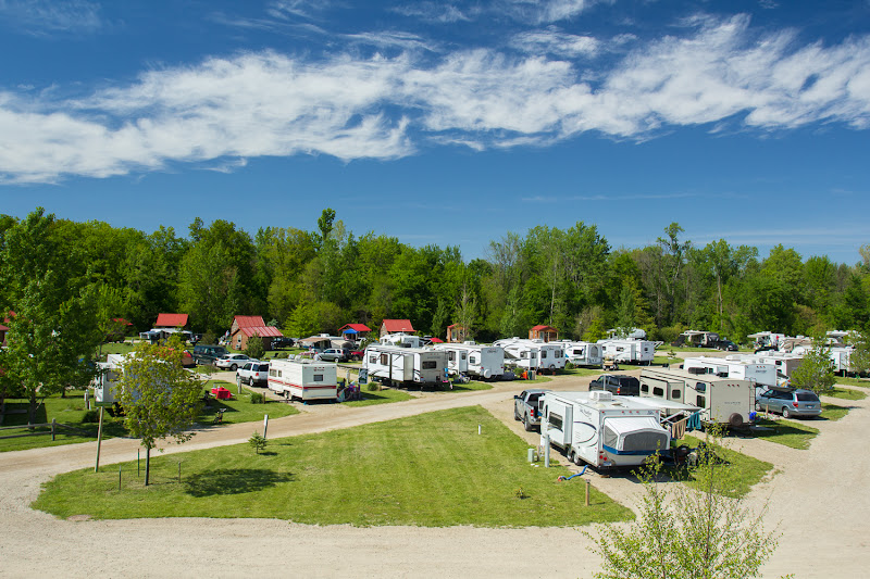 Jellystone Park™ South Haven - Campground in South Haven