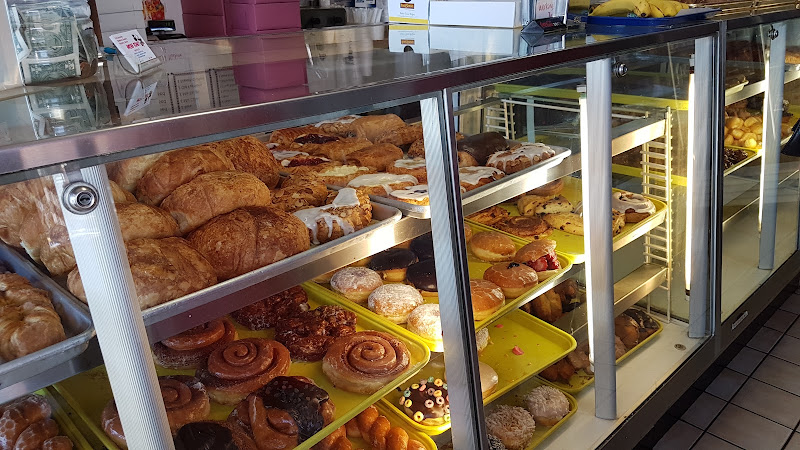 Swiss Donut - Bakery in Palm Springs