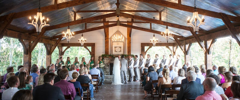 Bear Creek Tree-Top Chapel and Branson Garden Weddings - Wedding venue in Walnut Shade