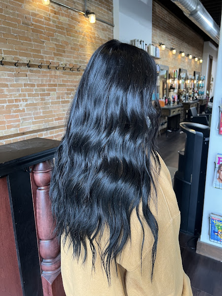 BYCHLOEMAGNOLIA - Hairdresser in Elkhorn