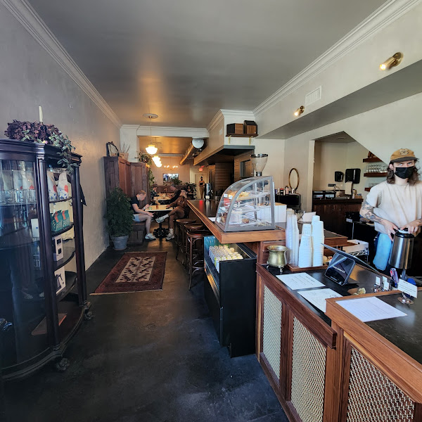 Rowan Coffee - Coffee shop in Asheville
