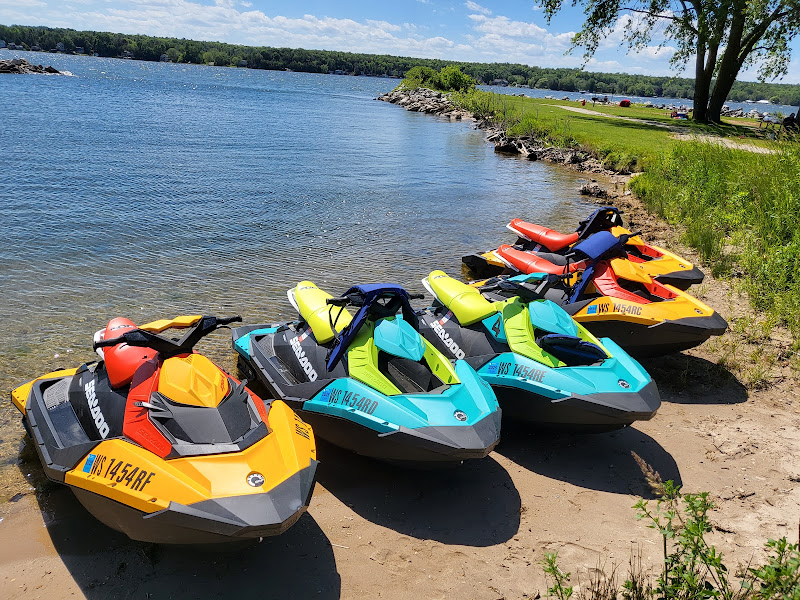 Door County Jet Ski Rentals - Boat rental service in your area