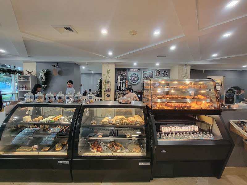 New River Cafe and Bakery - Bakery in Fort Lauderdale