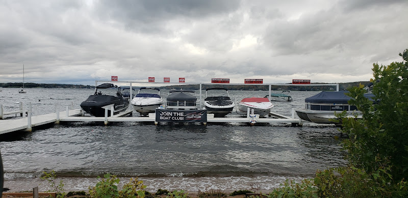 The Boat House Lake Geneva - Boat Club & Dealership - Boat dealer in Lake Geneva