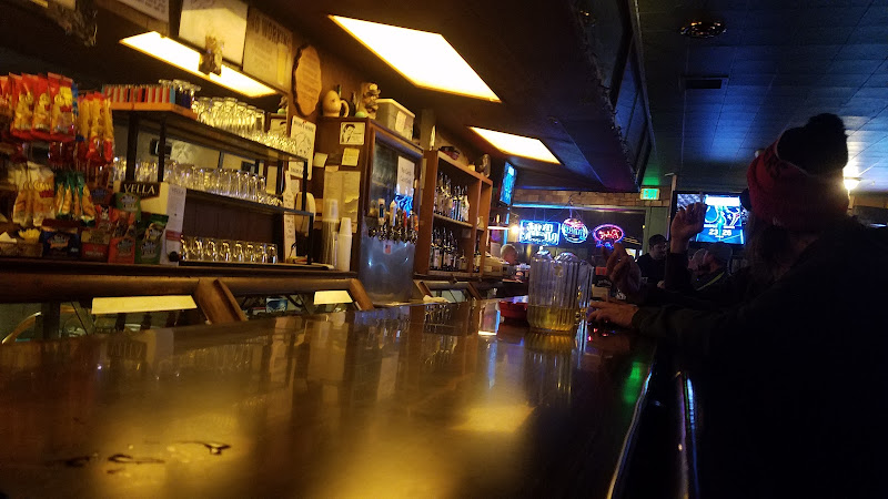 Lakers Inn Bar - Bar in Coeur d'Alene