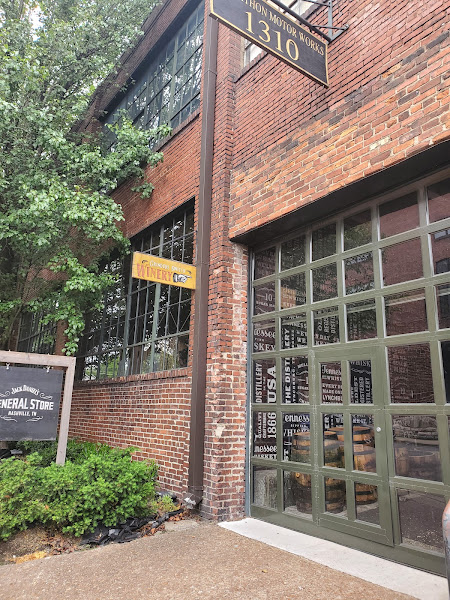 Grinder's Switch Winery at Marathon Village