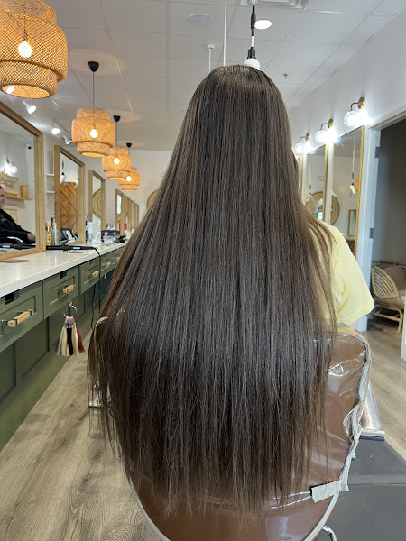 Hello Lovely Salon and Boutique