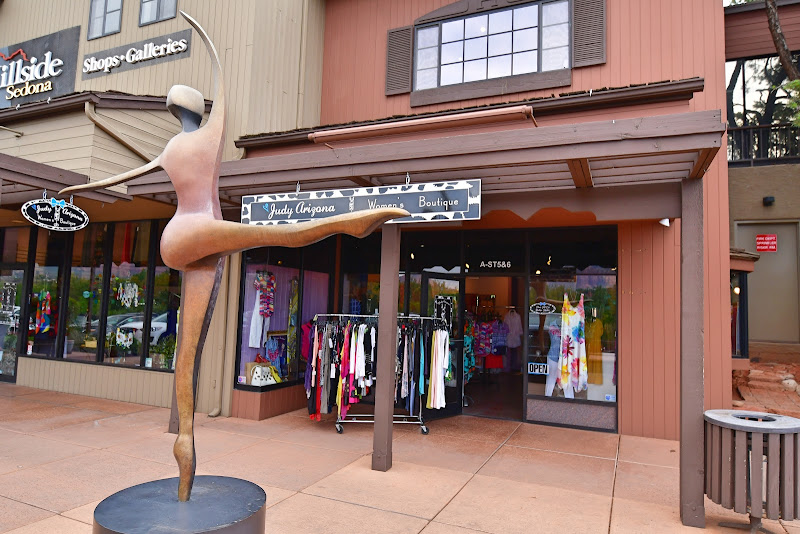 Hillside Sedona Shopping Center