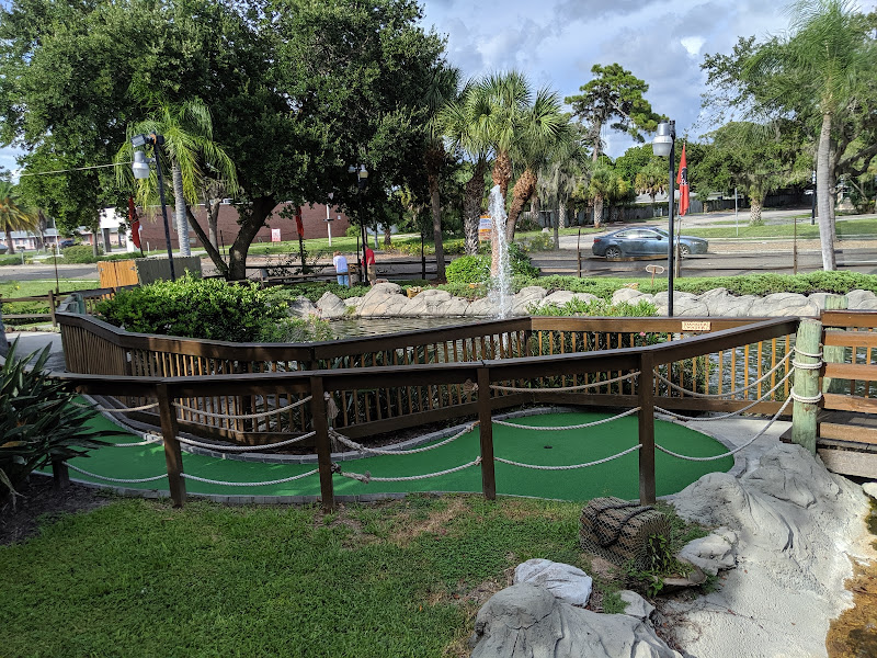 Smugglers Cove Adventure Golf