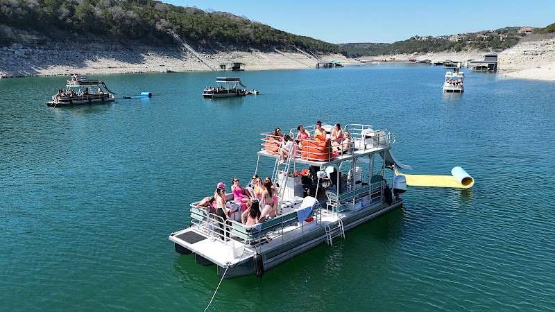Boats & Coves