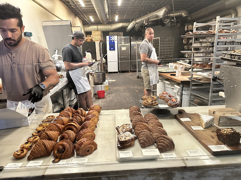 Reunion Bakery / Sourdough Bread / Coffee - Bakery in Denver
